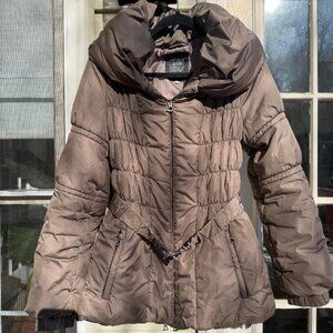 Daniela Vitali Firenze Puffer Coat, size US M, Label Size 46. Made in Italy